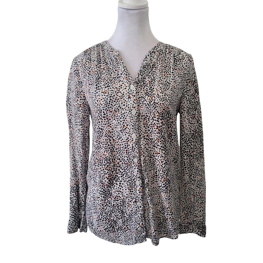 BeachLunchLounge Womens XS Blouse White Black Animal Print Smocked Button Down